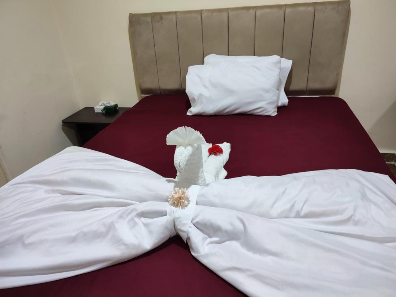 Pyramid Stars Inn Nazlet el-Sisi Экстерьер фото